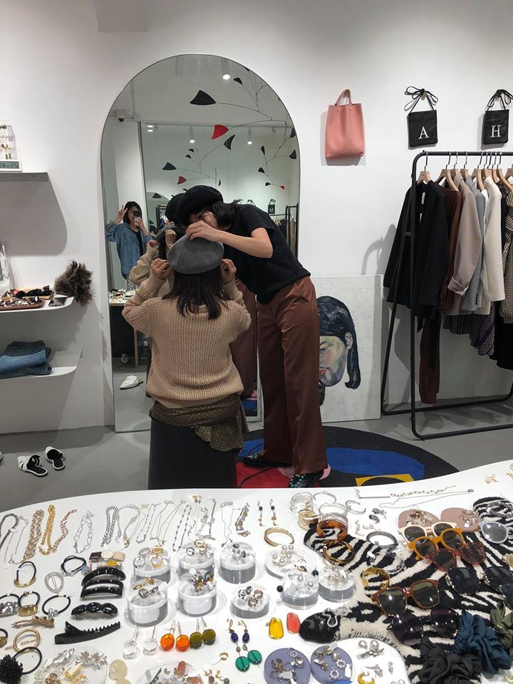 WHOAMI • Personal Shopping • 帽之教學