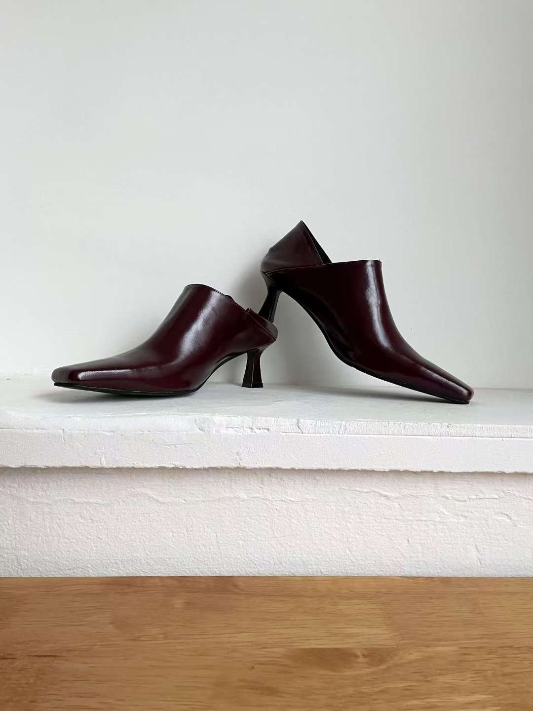 2 Ways Flat Head Shoes (15-18Oct $398, 之後批發價$448)