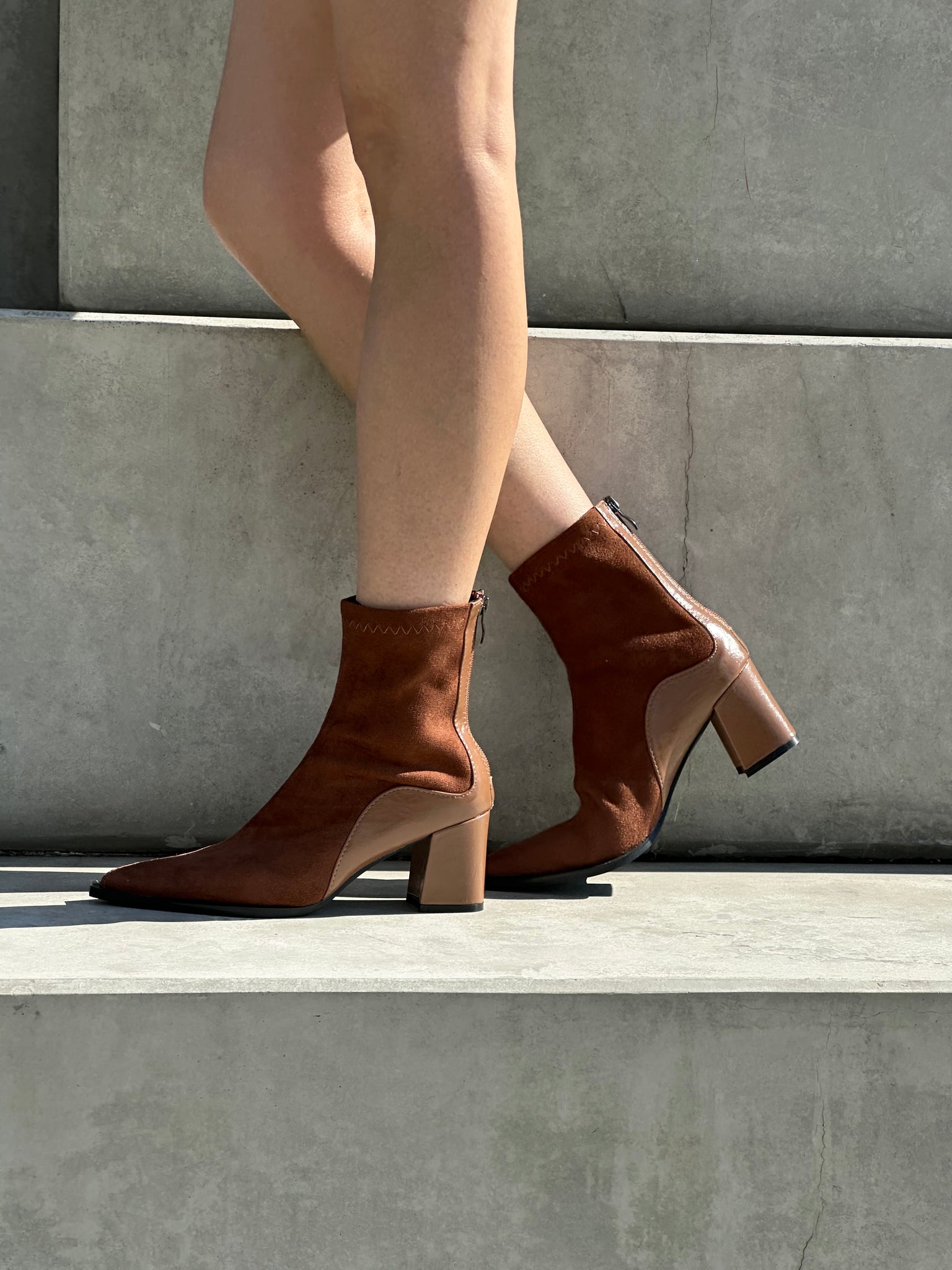 Lamb Leather Suede Ankle Boots (15-18Oct $468, 之後批發價$498)