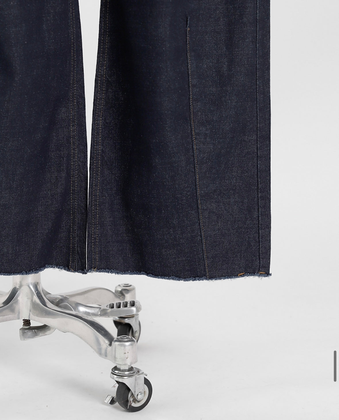 Nice Dark Colour Jeans
