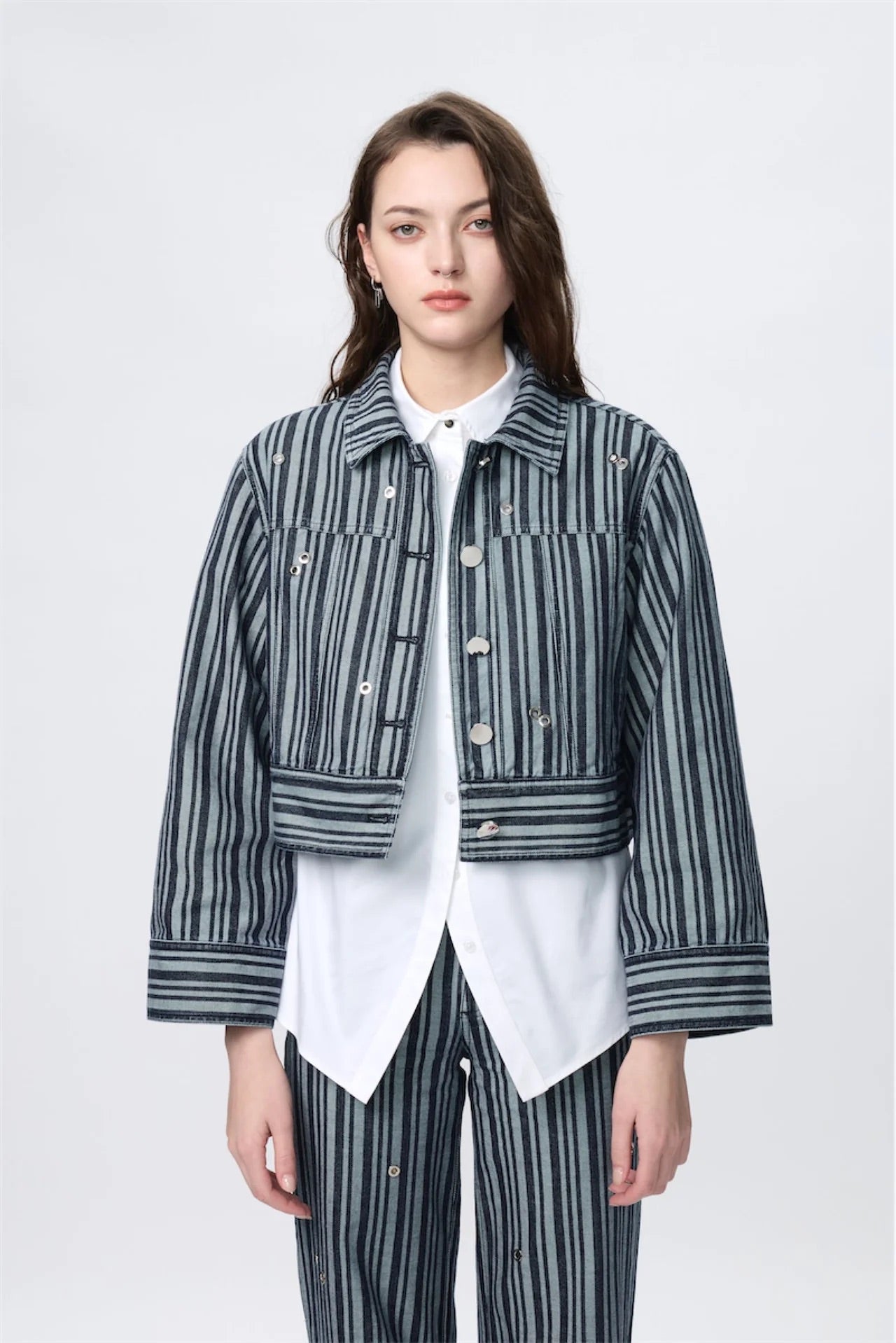 Cropped Eyelet Denim Jacket
