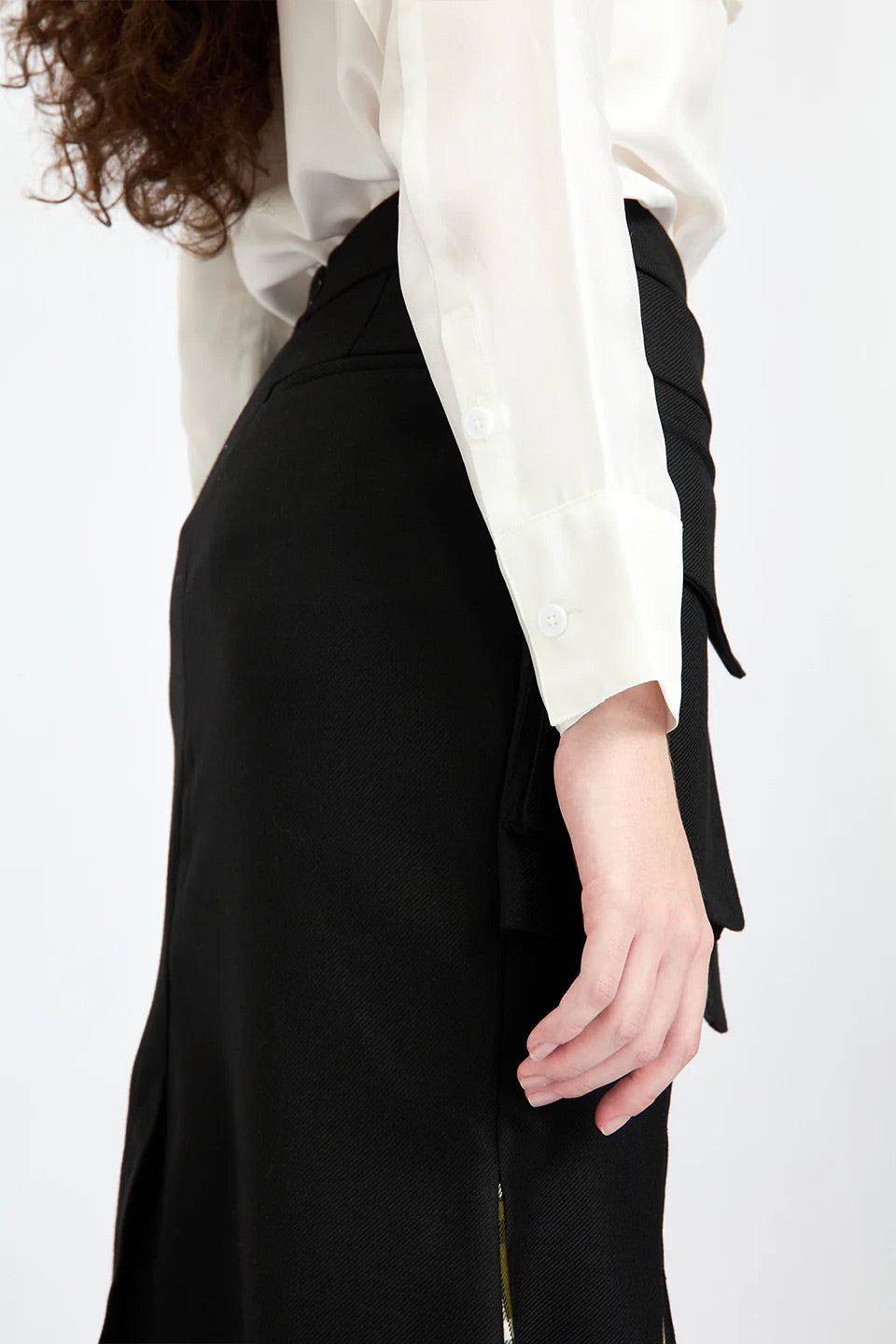 Back-Ruffles Midnight Silk Shirt White