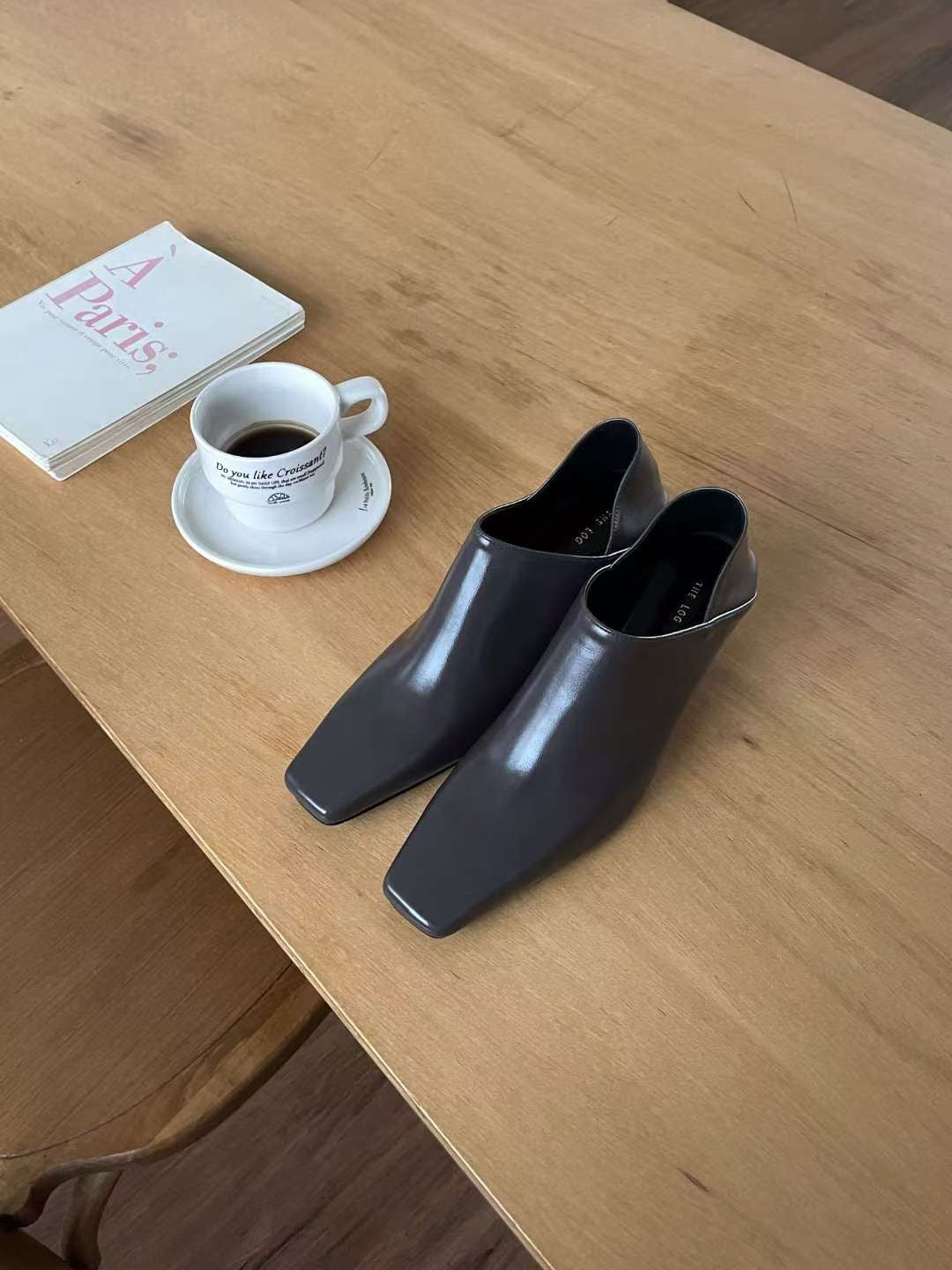 2 Ways Flat Head Shoes (15-18Oct $398, 之後批發價$448)