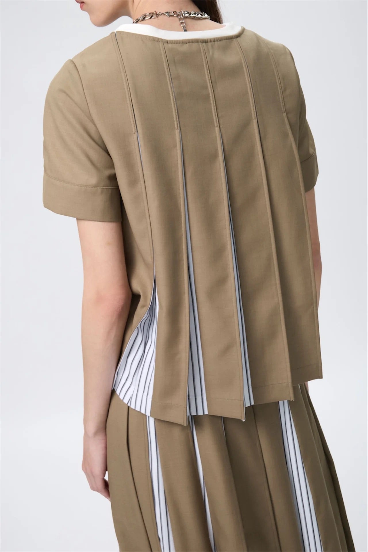 Premium Wool Shirting Block-Pleated Top (White)