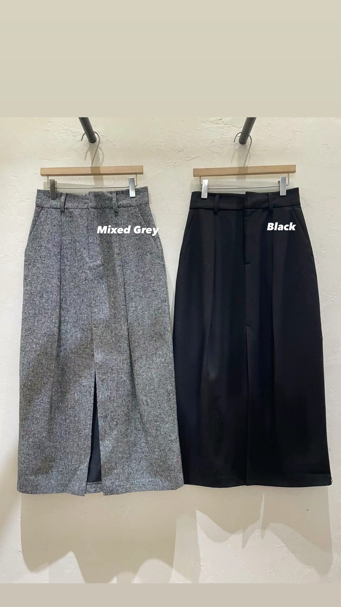 Fron Slit Silhouette Skirt