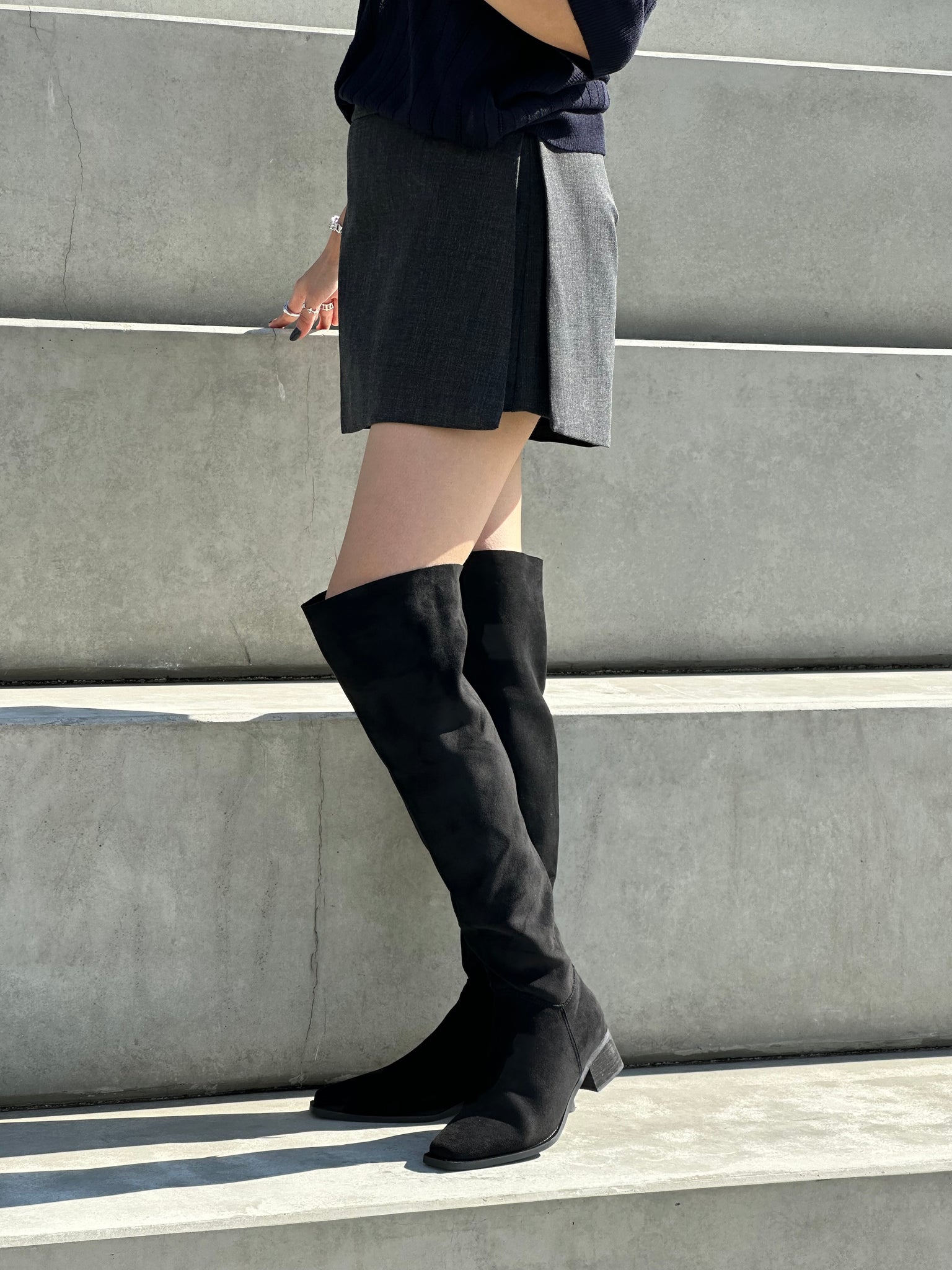 3 Ways Long Suede Boots (15-18Oct $568, 之後批發價$598)