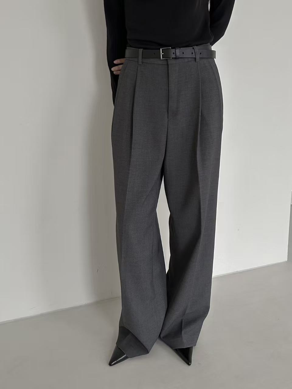 B5 Exclusive Muybien Tailor Pants (9-11Oct $368, 之後批發價$468)