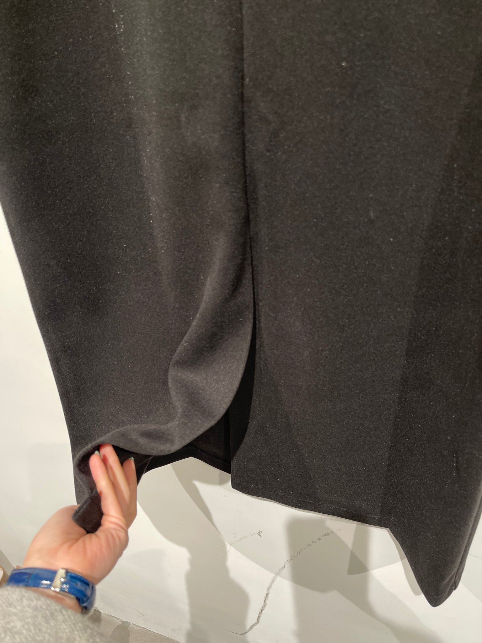 WS2024JAN170 (Black)