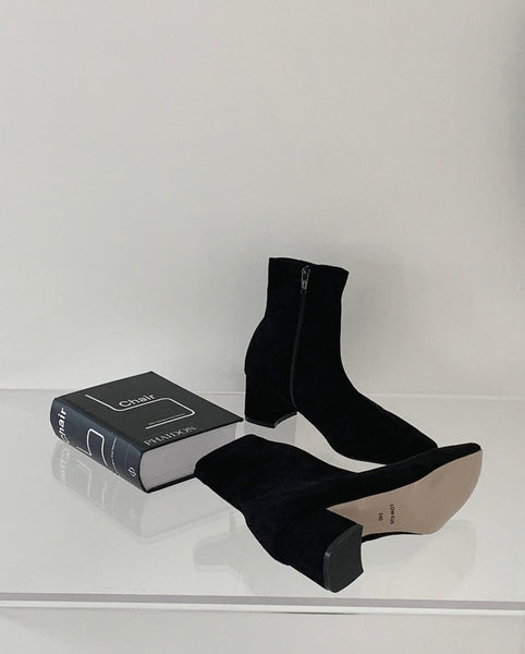 WS2023NOV266 (Black)