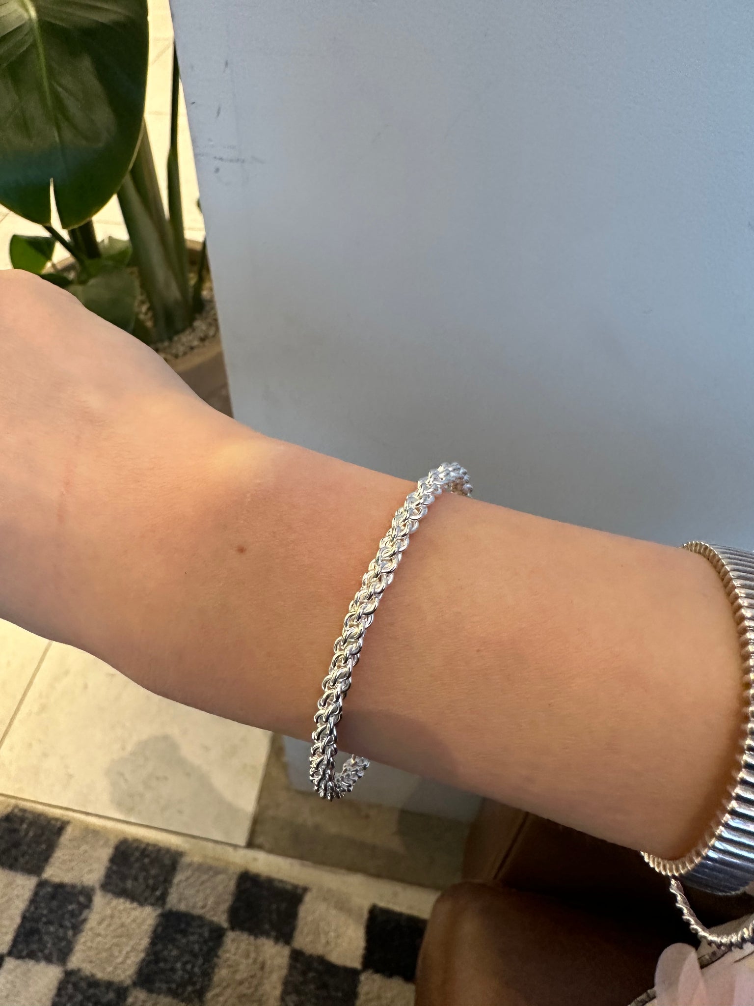WS2024MAR136 (Bangle)