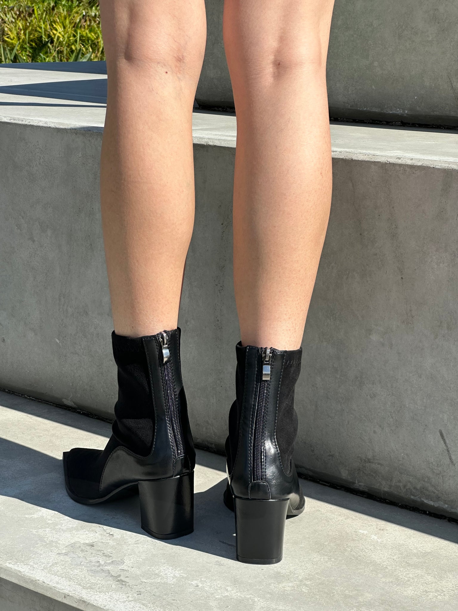 Lamb Leather Suede Ankle Boots (15-18Oct $468, 之後批發價$498)