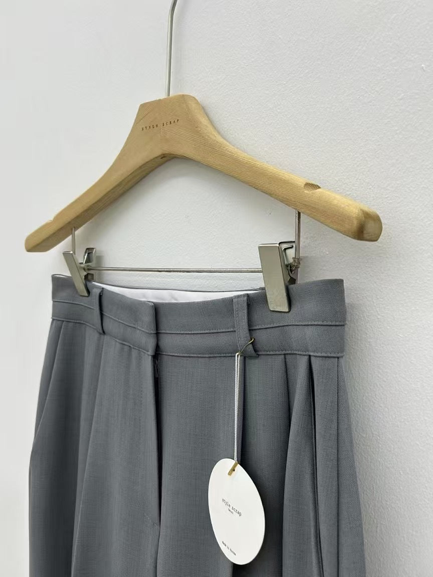 Must Have Double Line Tailor Pants