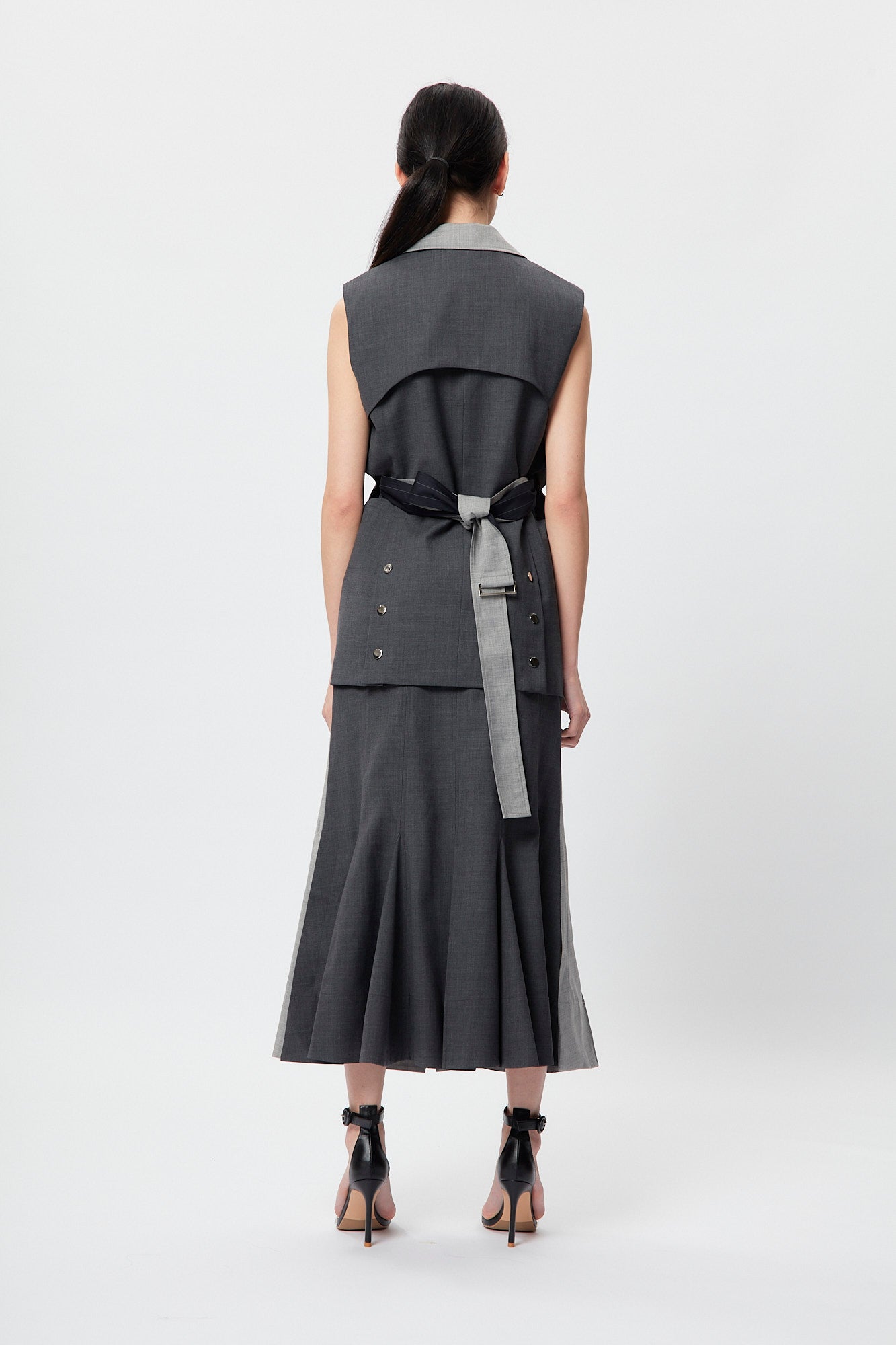 Work "n" Play Hard Cutout Gilet