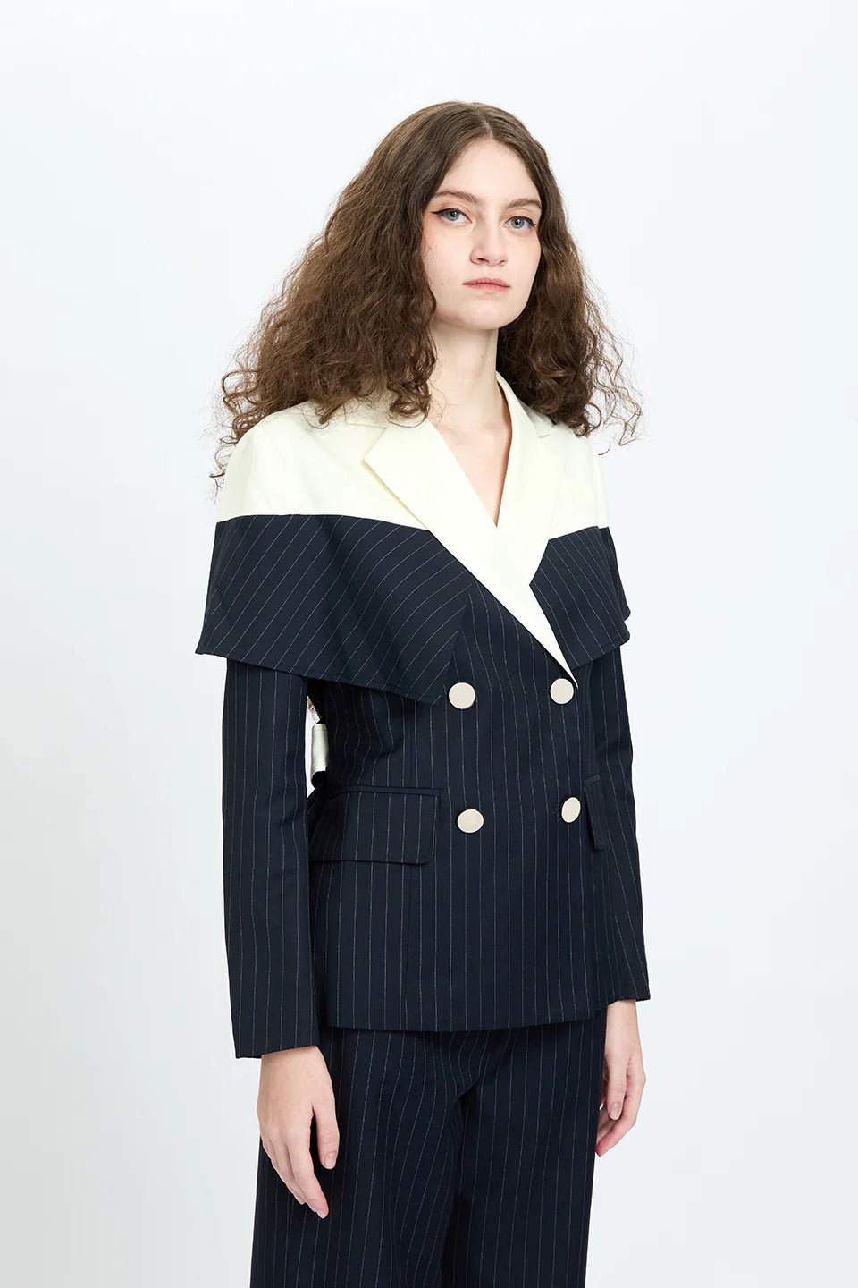 Inner Two-Tone Pinstripes Blazer