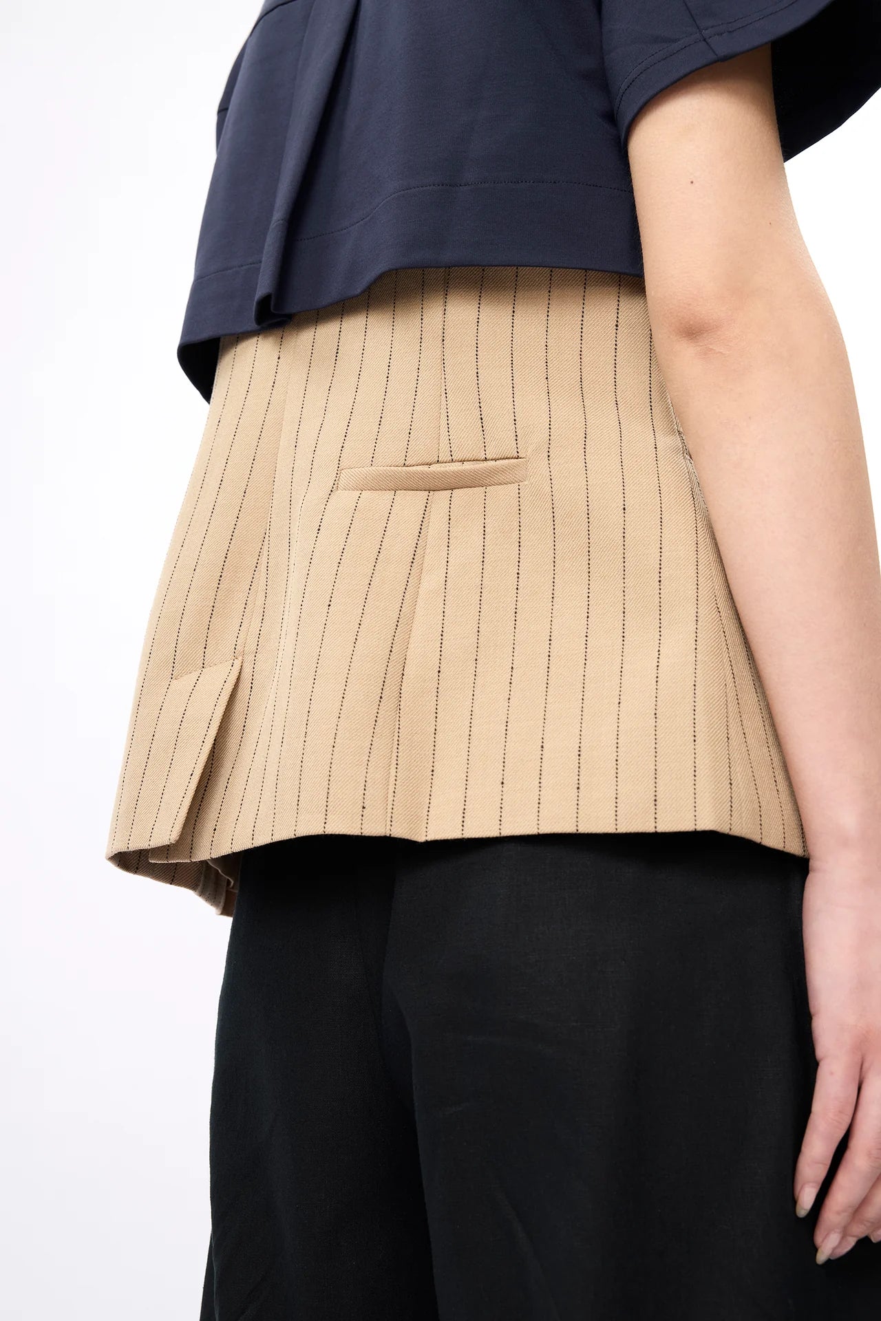 Layers Gilet-like Top