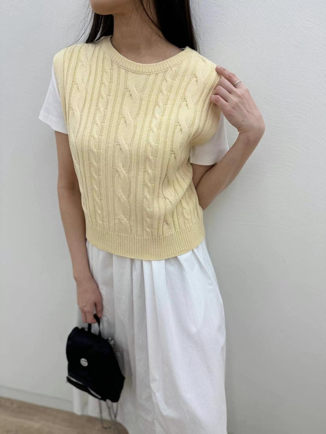 Summer Back Open Cable Knit Vest (20-22Mar $268, 之後批發價$298)