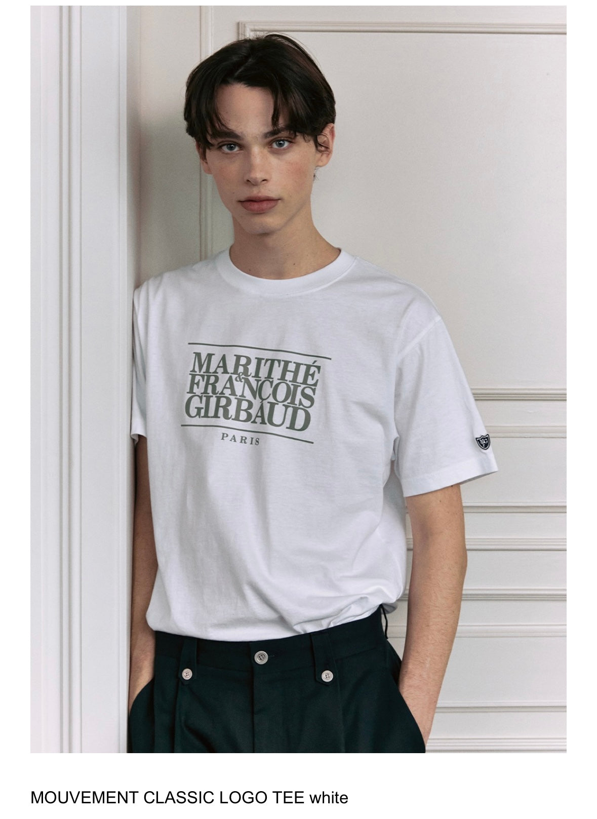 MOUVEMENT CLASSIC LOGO TEE white