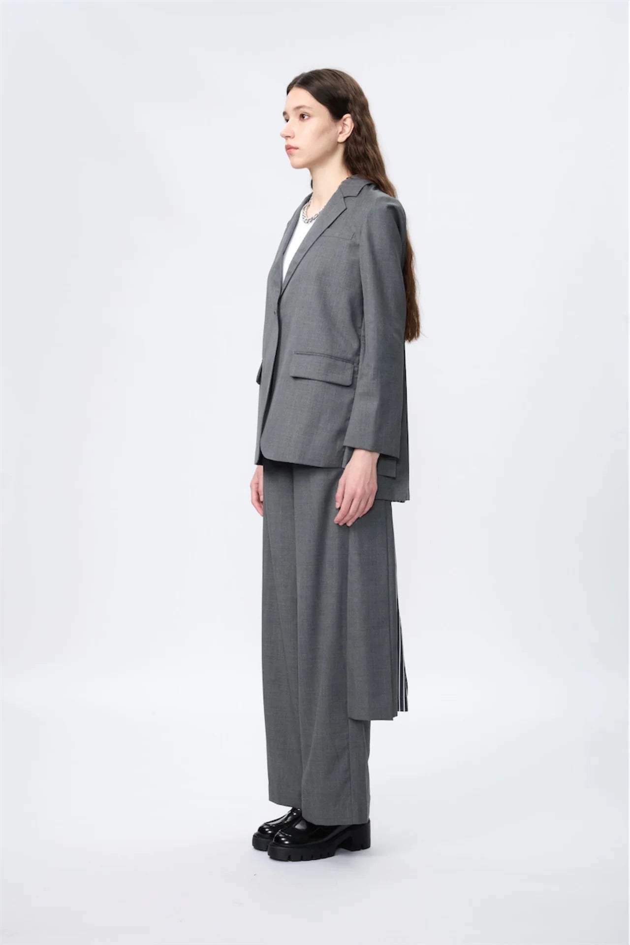 Block-Pleated Flare Shirting Trousers (Grey)