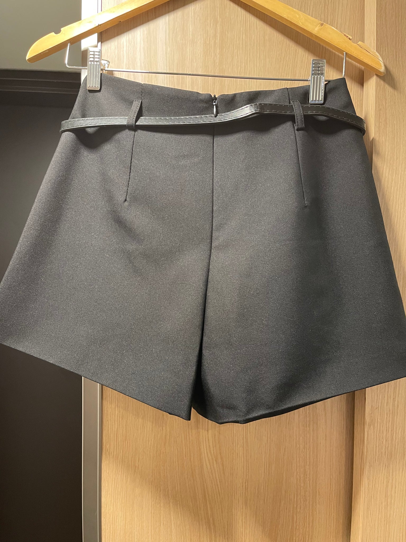 WS2023OCT105 (Black)