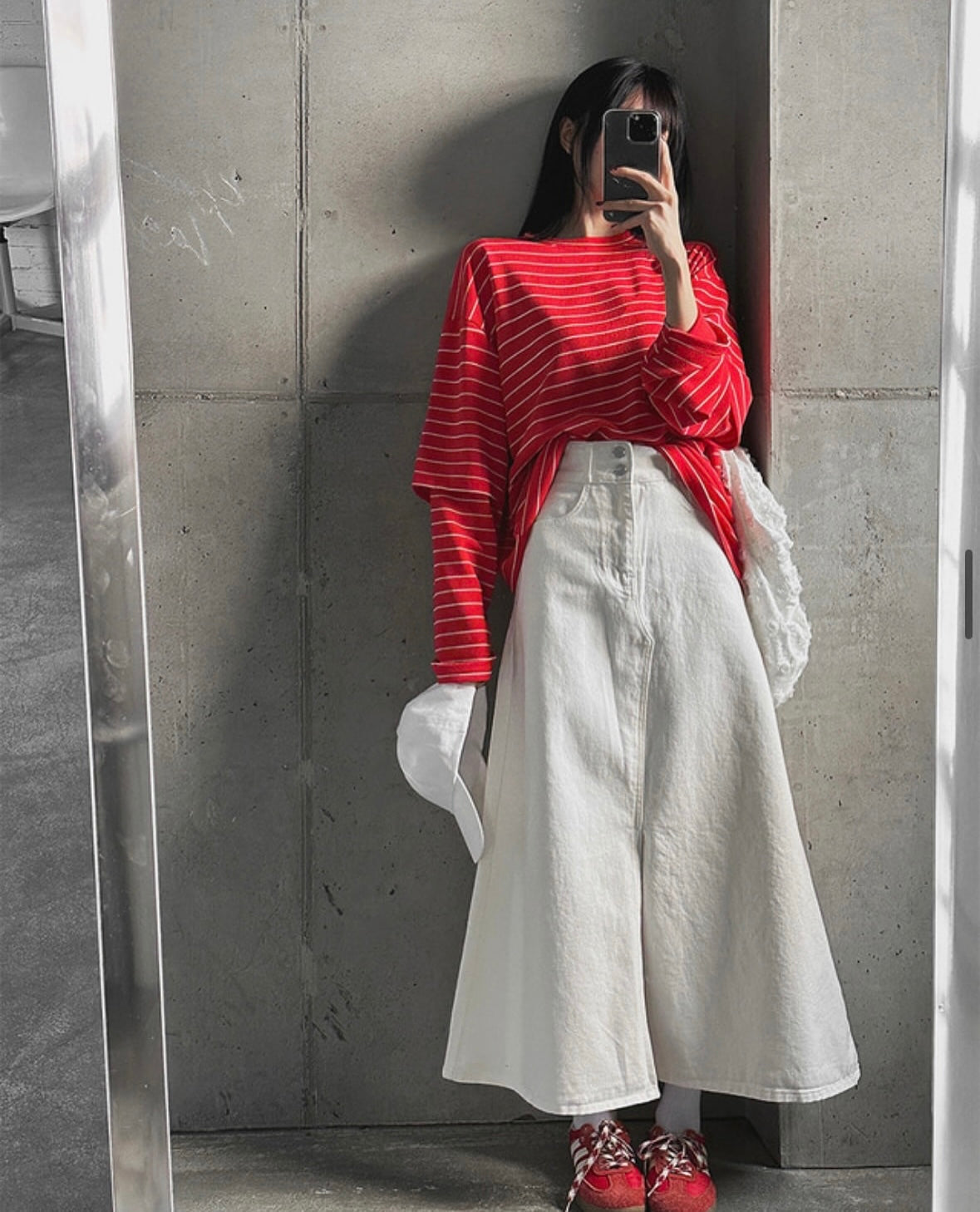 Must Buy Front Slit Flare Denim Skirt (20-22Mar $428, 之後批發價$468)