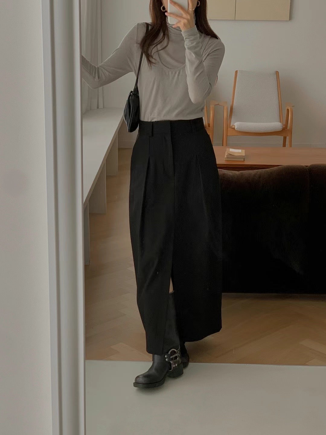 Fron Slit Silhouette Skirt