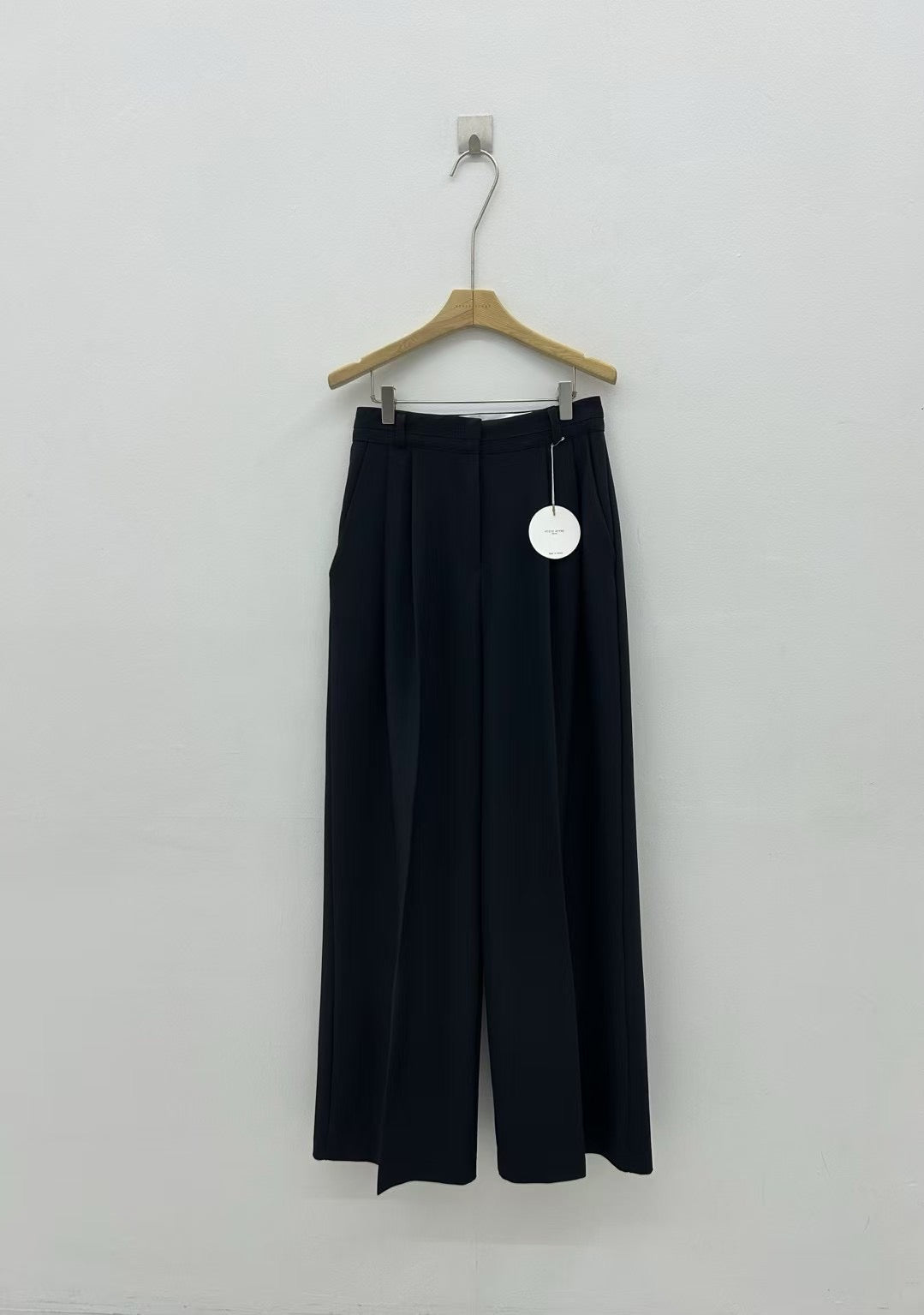 Must Have Double Line Tailor Pants
