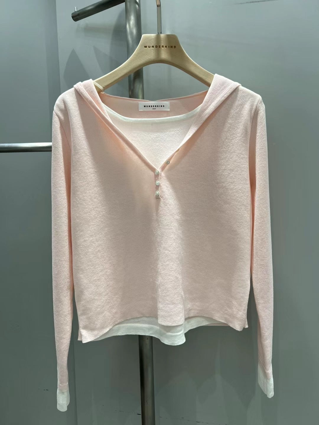 Two In One Hoodies (19-21Mar $328, 之後批發價$348)