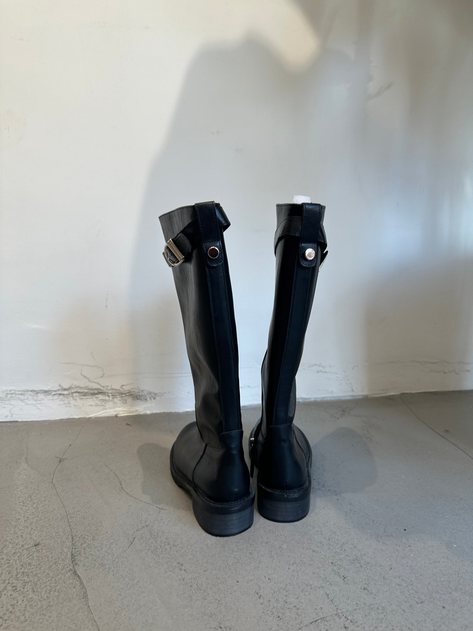 Cool Calf Leather Buckle Long Boots (15-18Oct $698, 之後批發價$798)