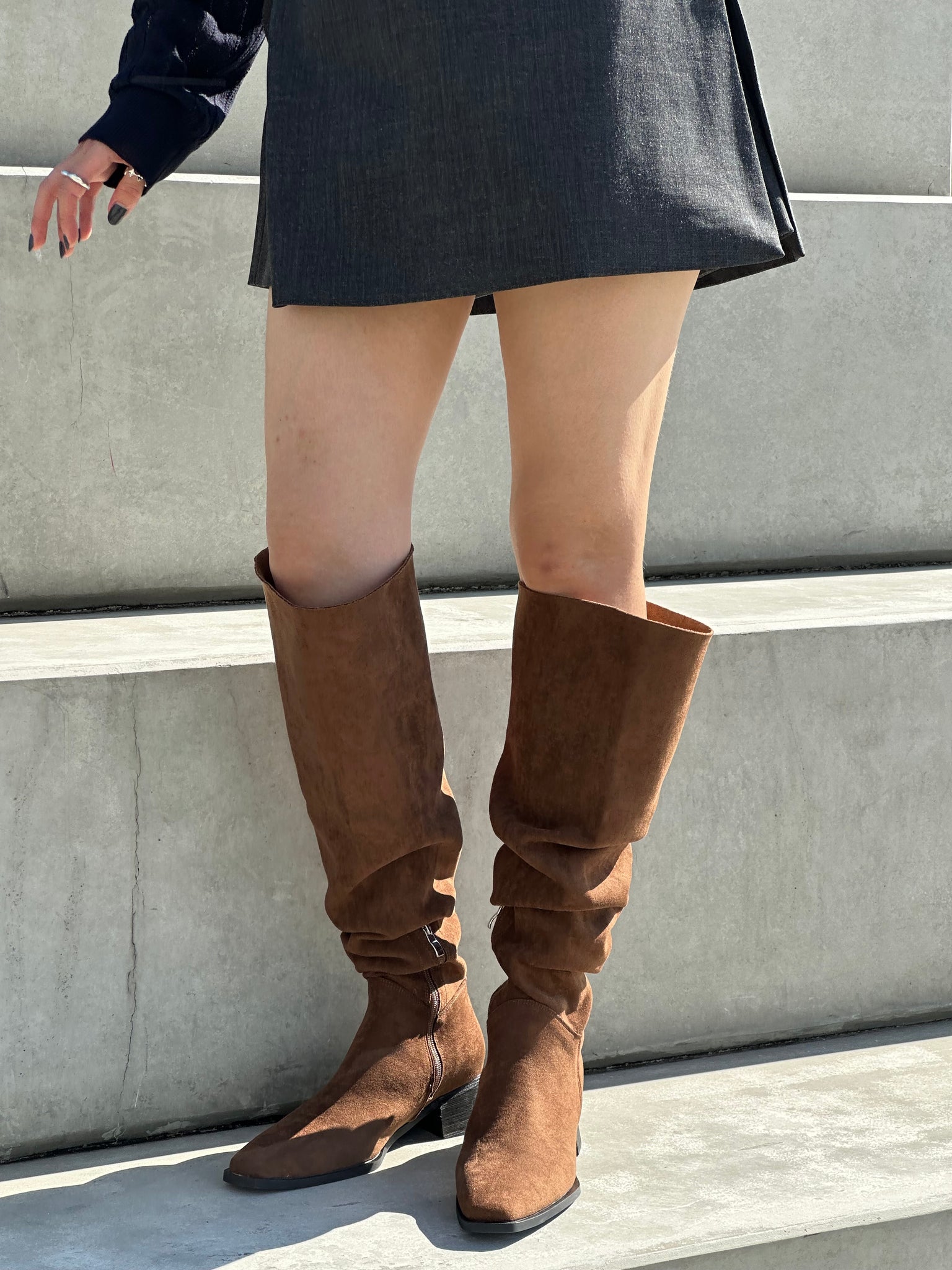 3 Ways Long Suede Boots (15-18Oct $568, 之後批發價$598)