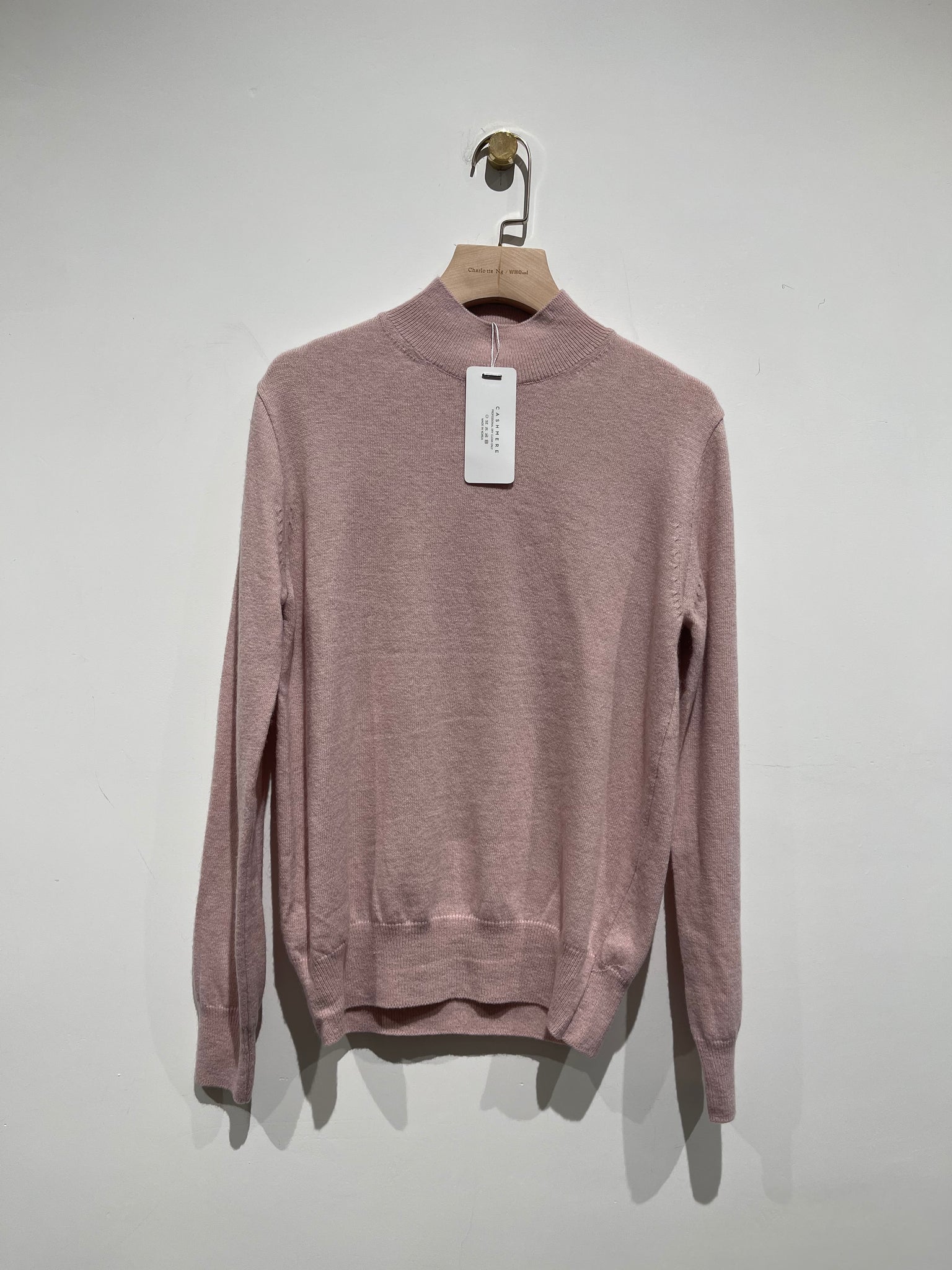 WS2023DEC148 (Pink)