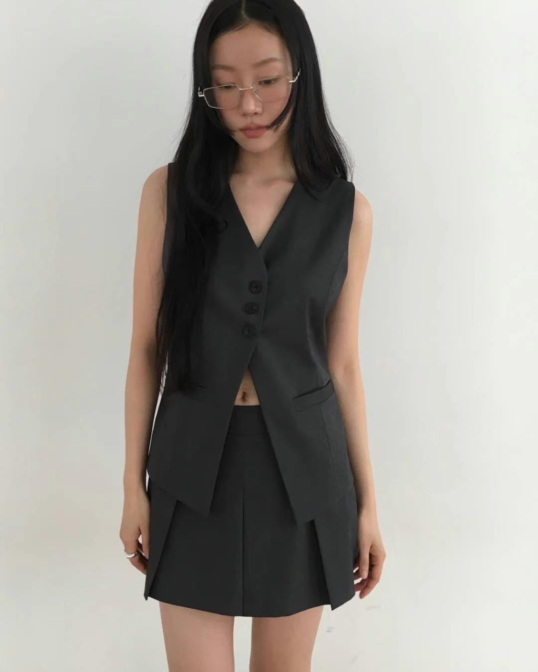 T1