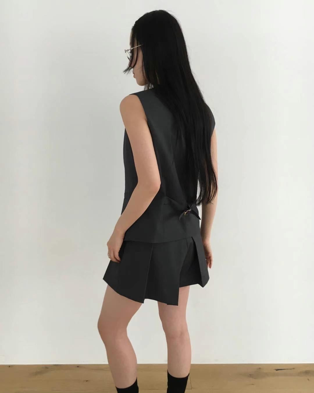 T1