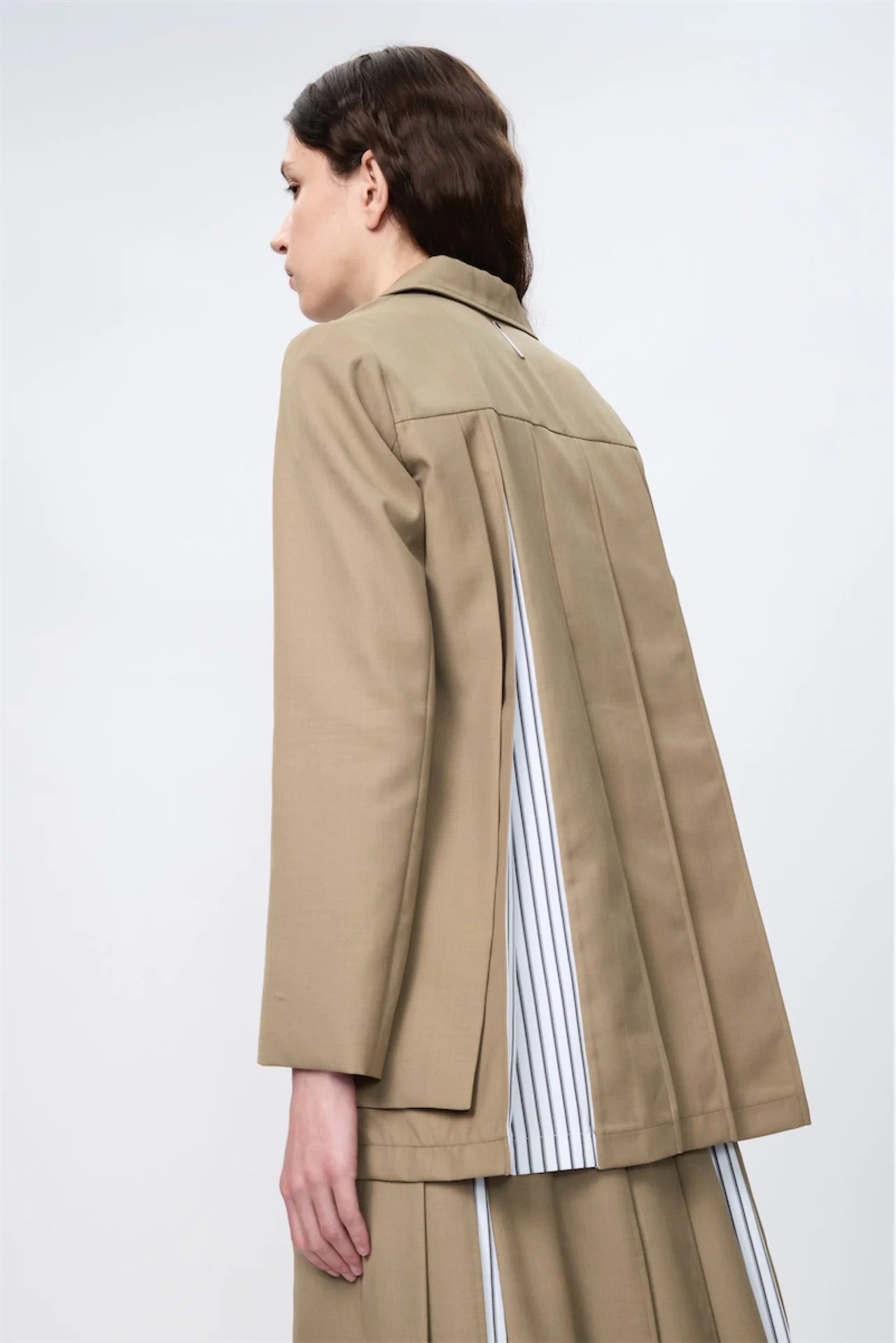 Block Pleated Flare Shirting Trousers (Khaki)