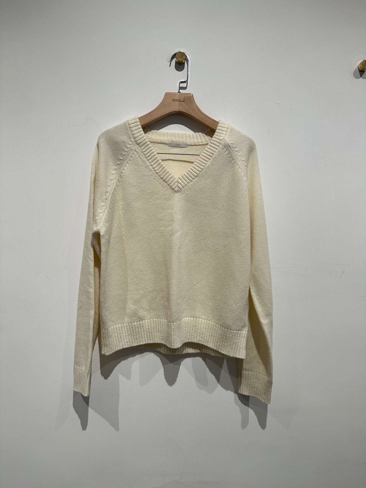 WS2023NOV356 (Ivory)