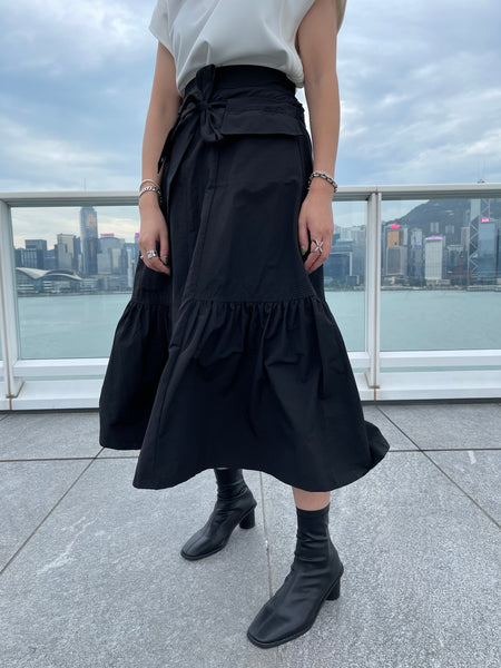 Restructured Waistline Skirt Black