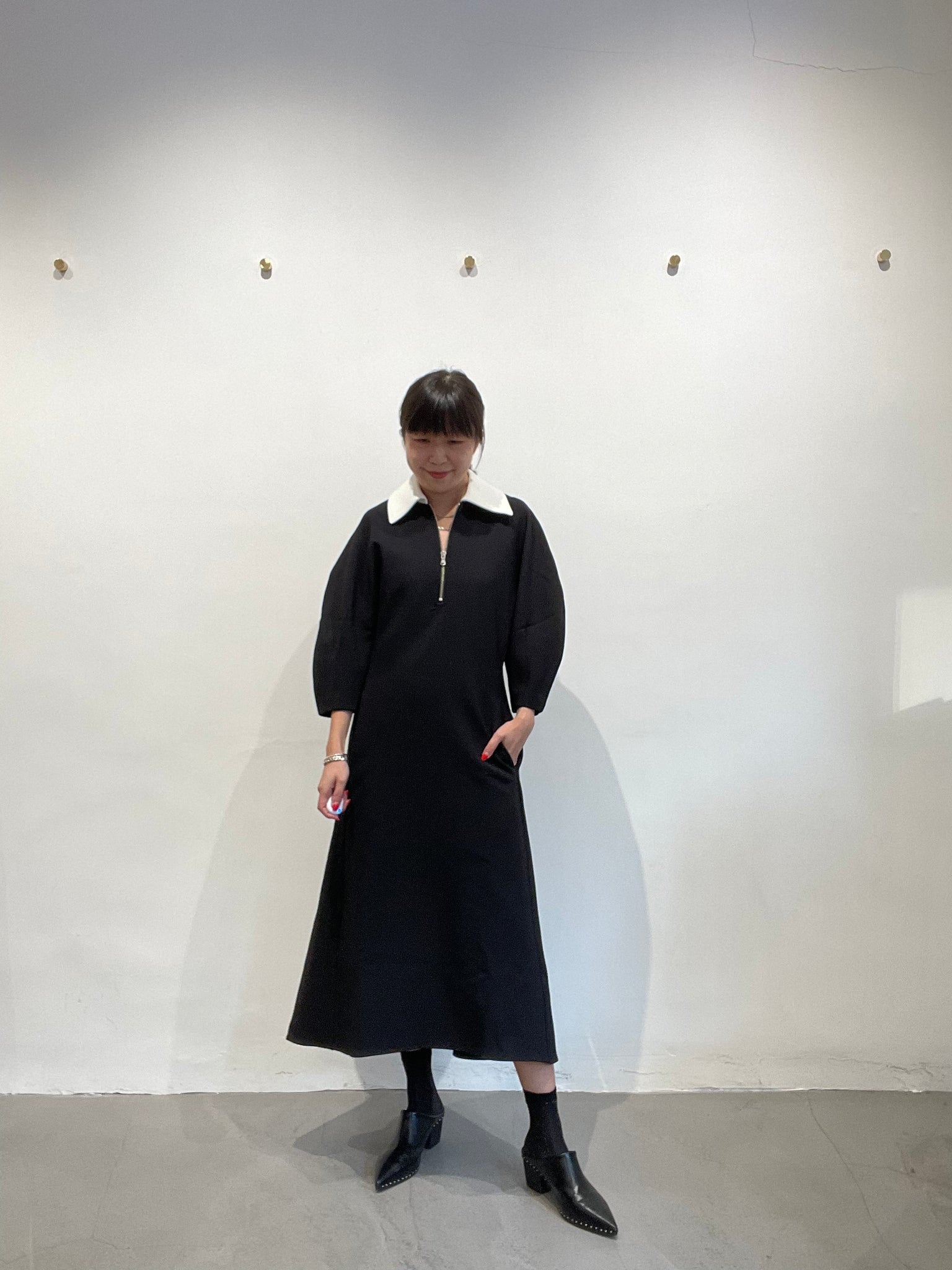 Quality 3D Sleeve Collar Slim Cut Dress Black