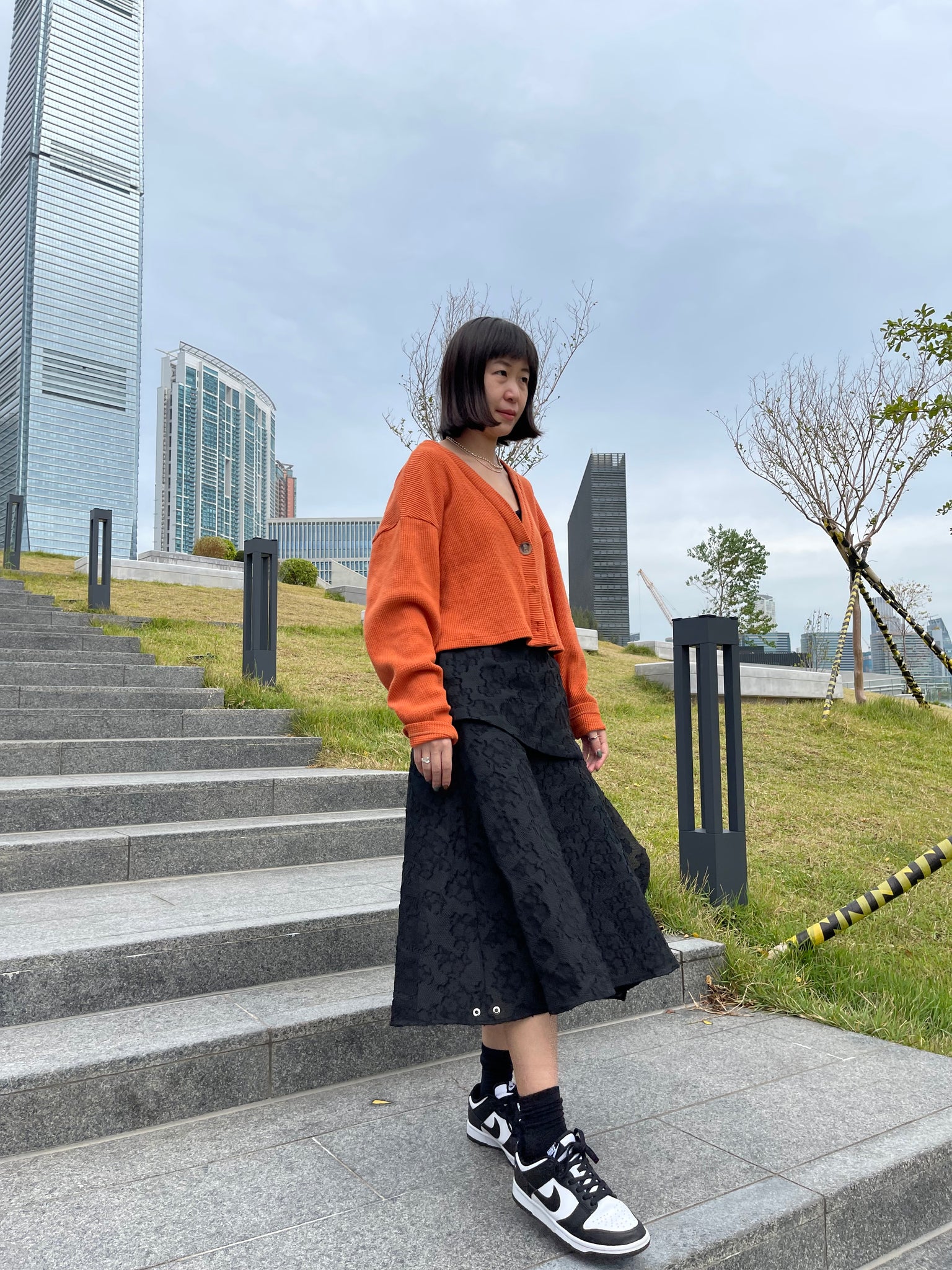 Stephy Asymmetric Skirt Black
