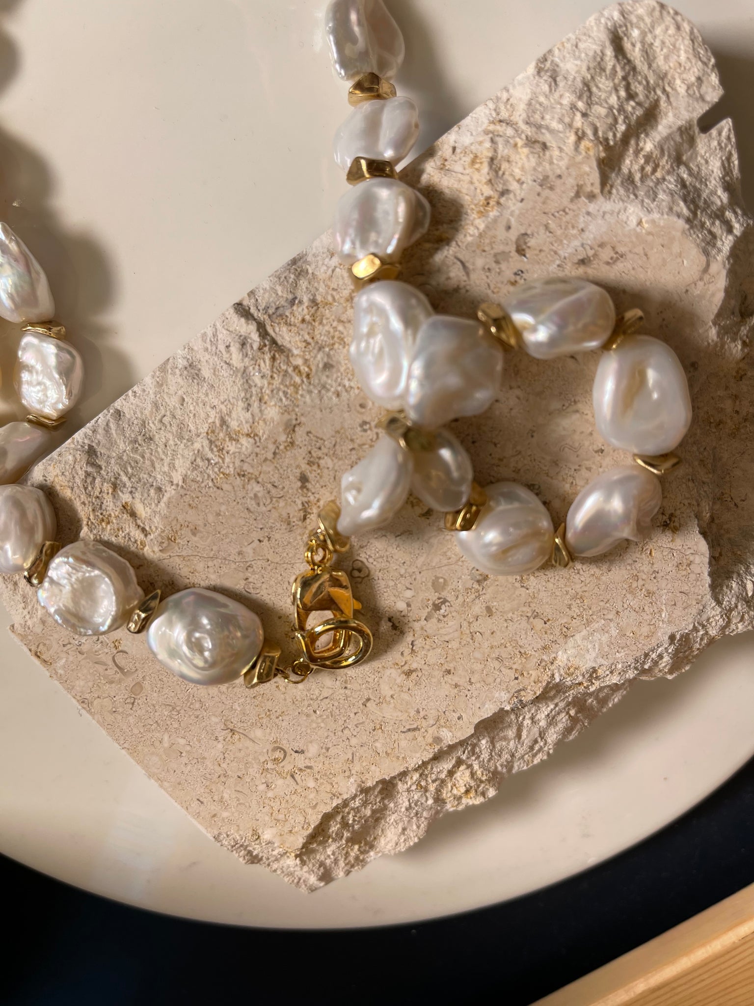Deluxe Baroque Pearl Organic Gold Necklace