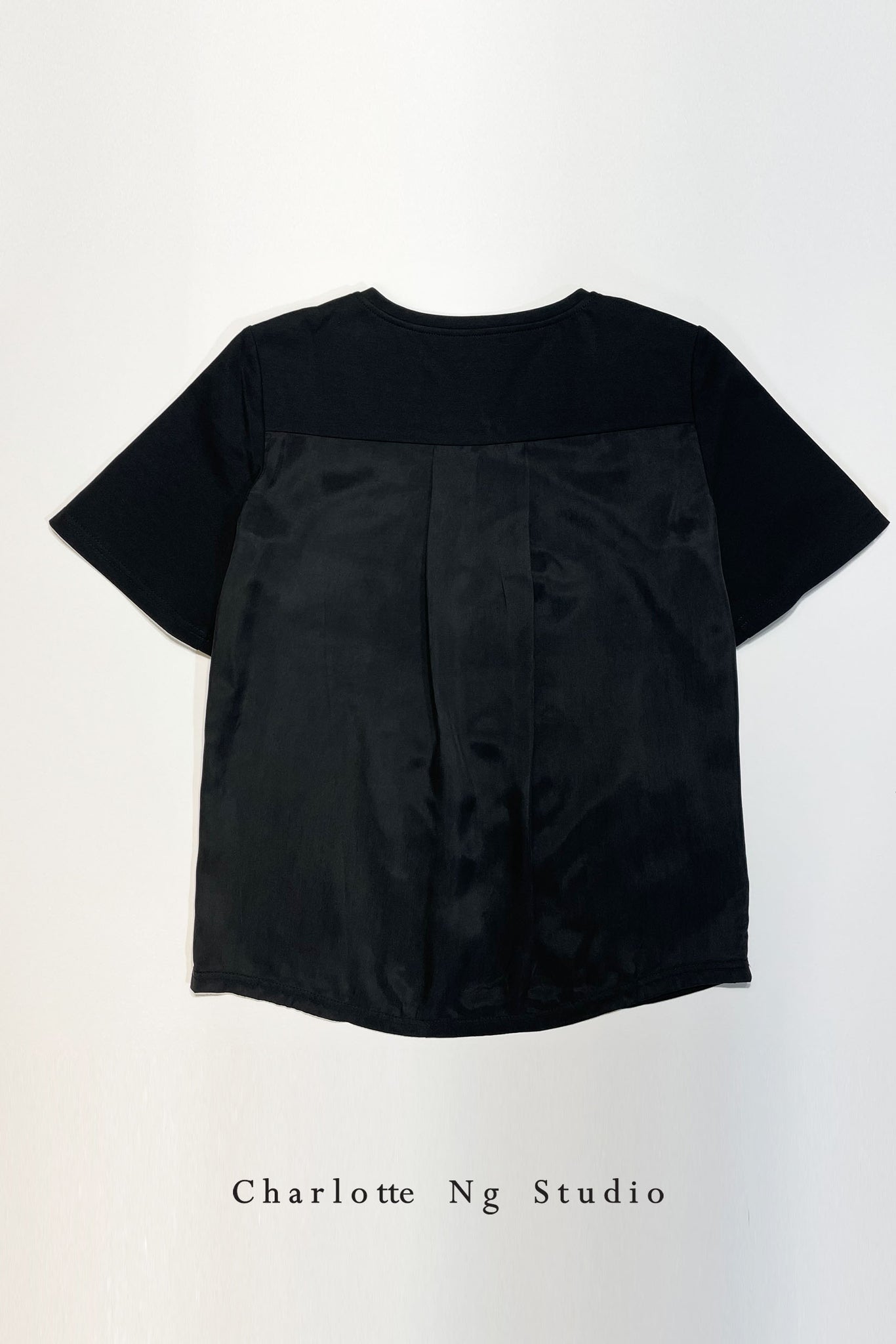 Eyelet Premium Tee Black