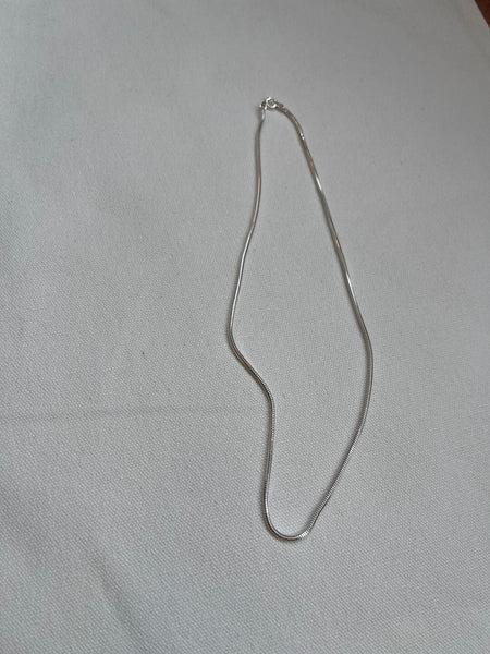 925 Silver Classic Bold Snake Necklace 18"