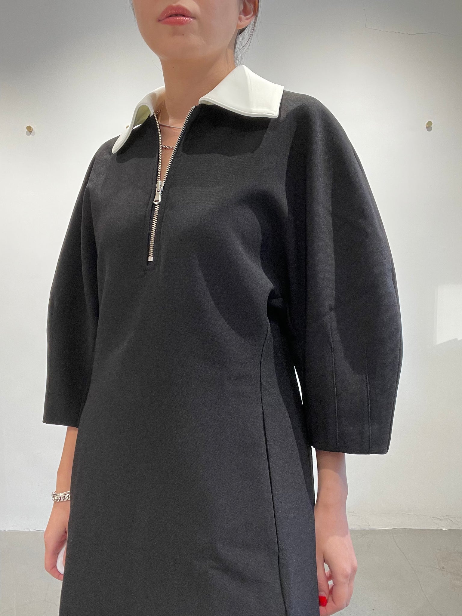 Quality 3D Sleeve Collar Slim Cut Dress Black