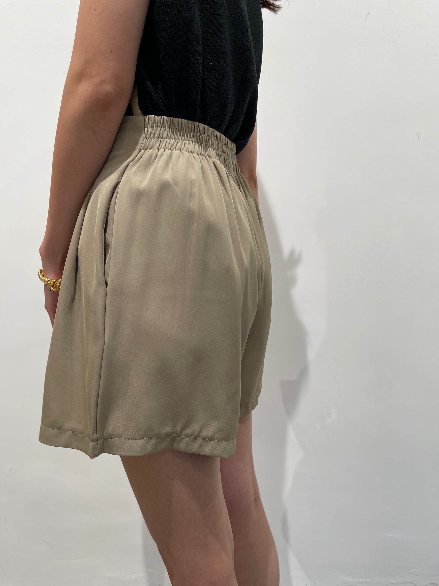 Daily Single Button Shorts Beige