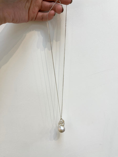 925 Silver Medal and Baroque Pearl Necklace