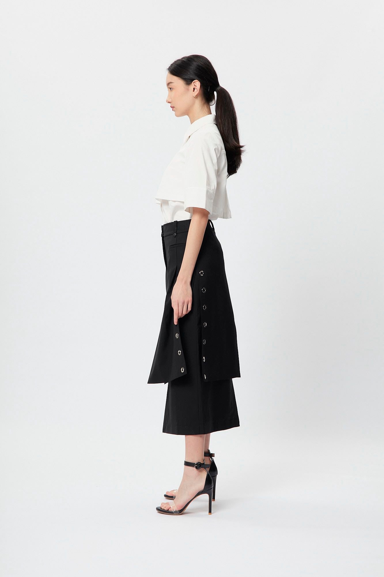 Layer Eyelet Skirt Black
