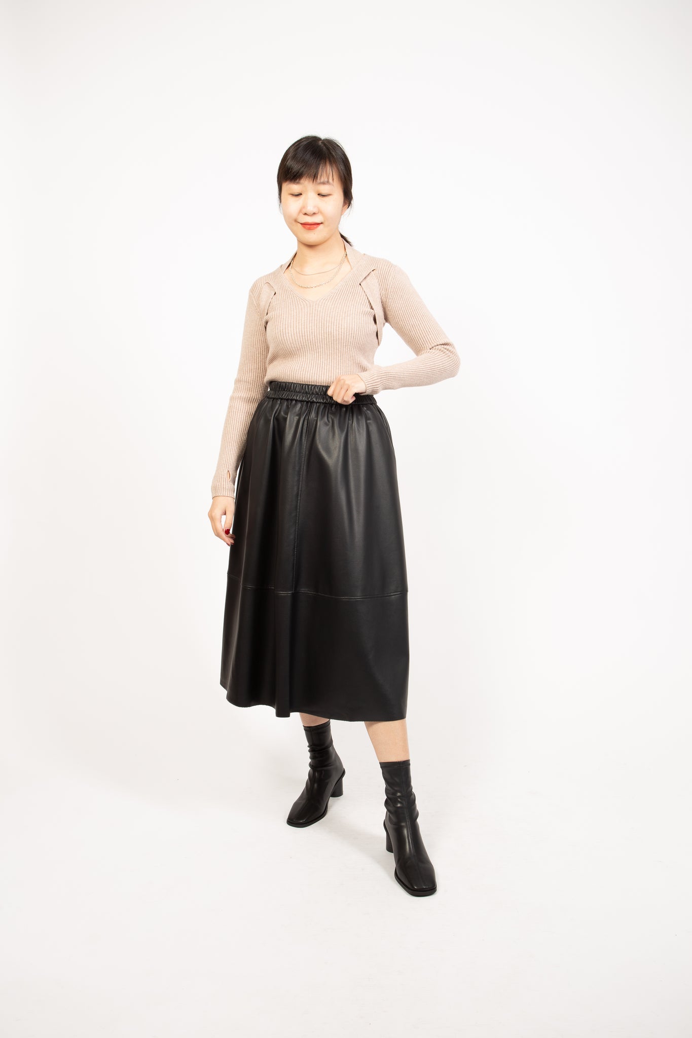 Double Cross Slim Cut Knit Top Oat