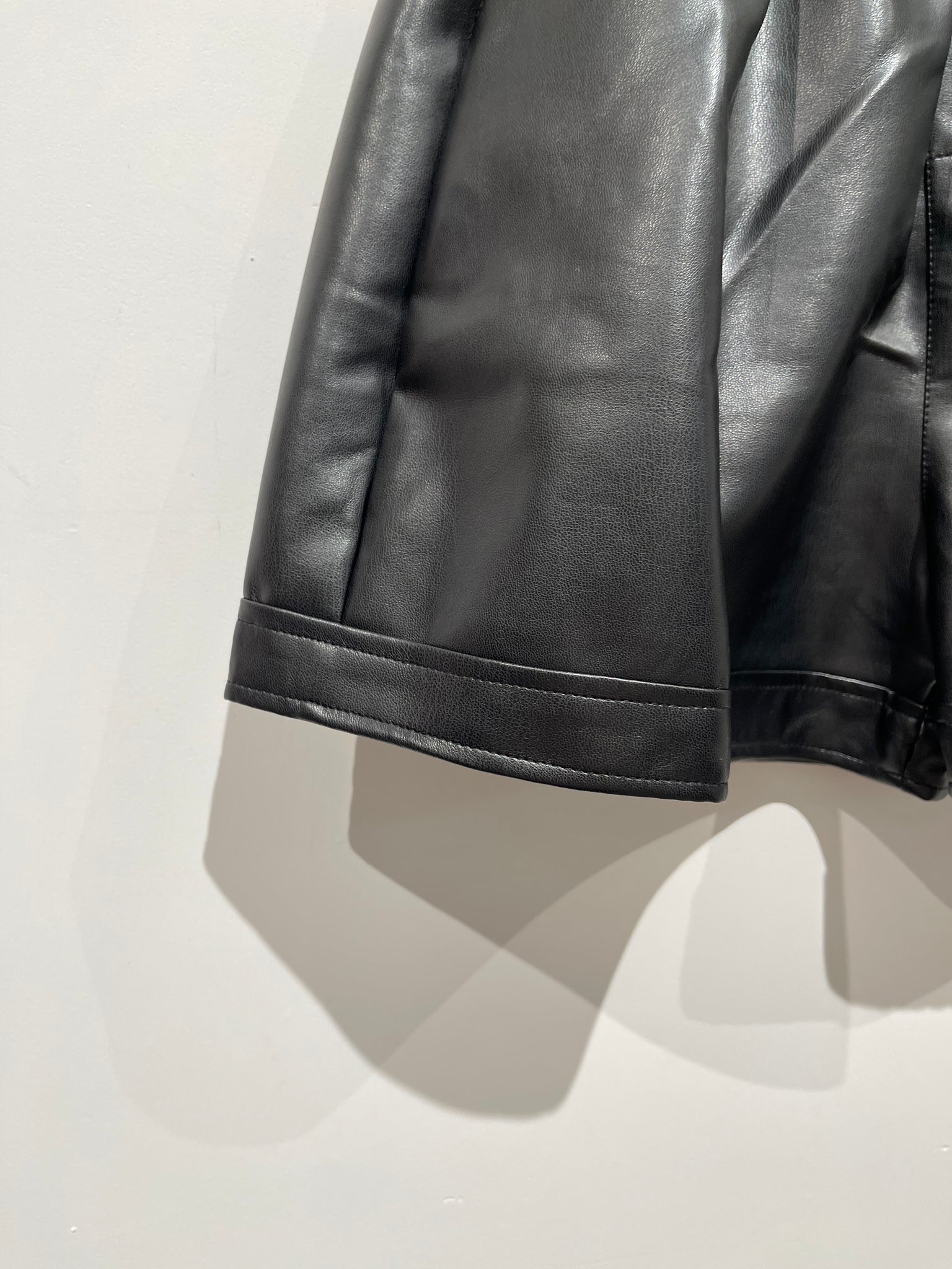 Nice Hem Faux Leather Shorts Black