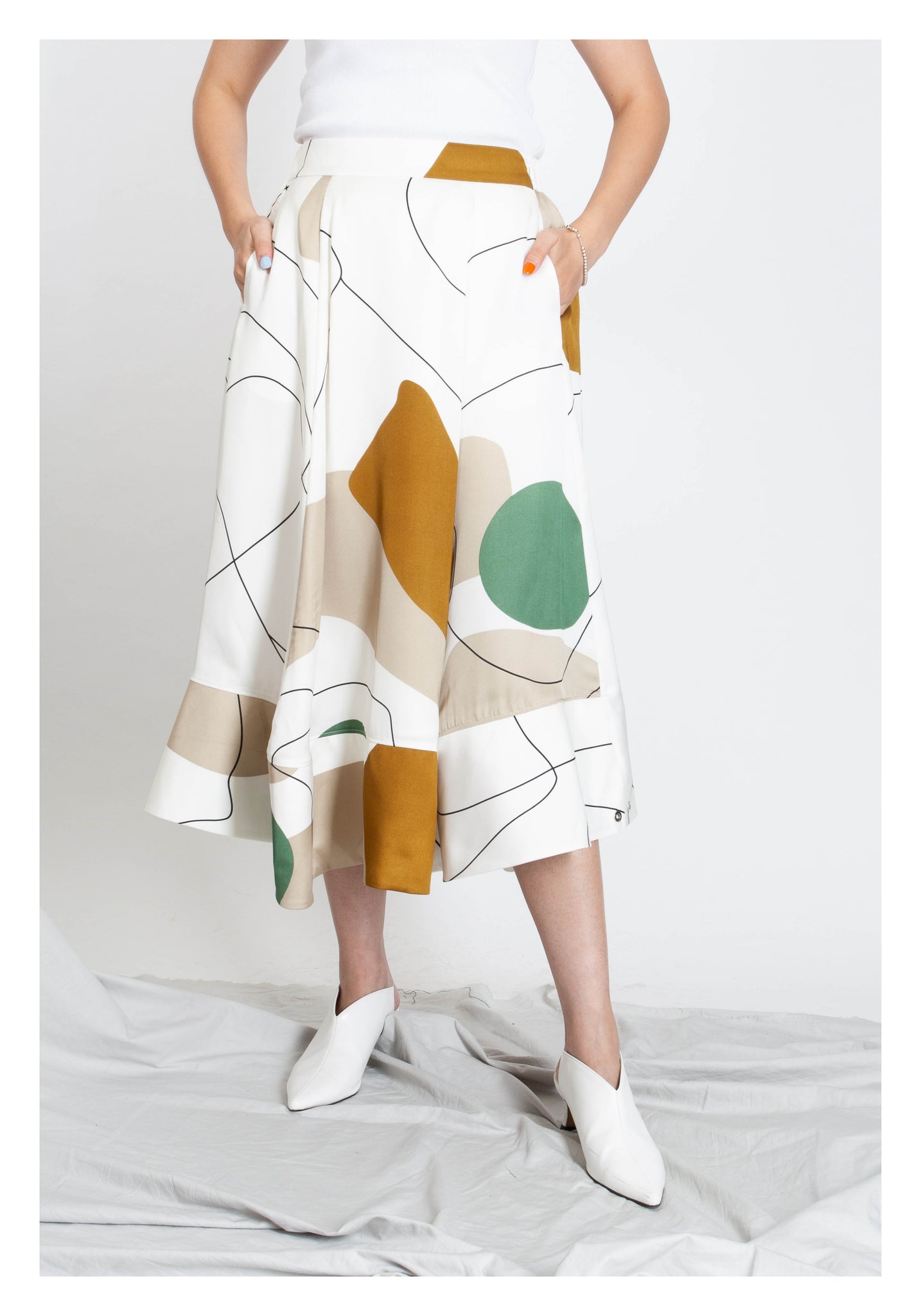 Artwork Maxi Skirt Green - whoami