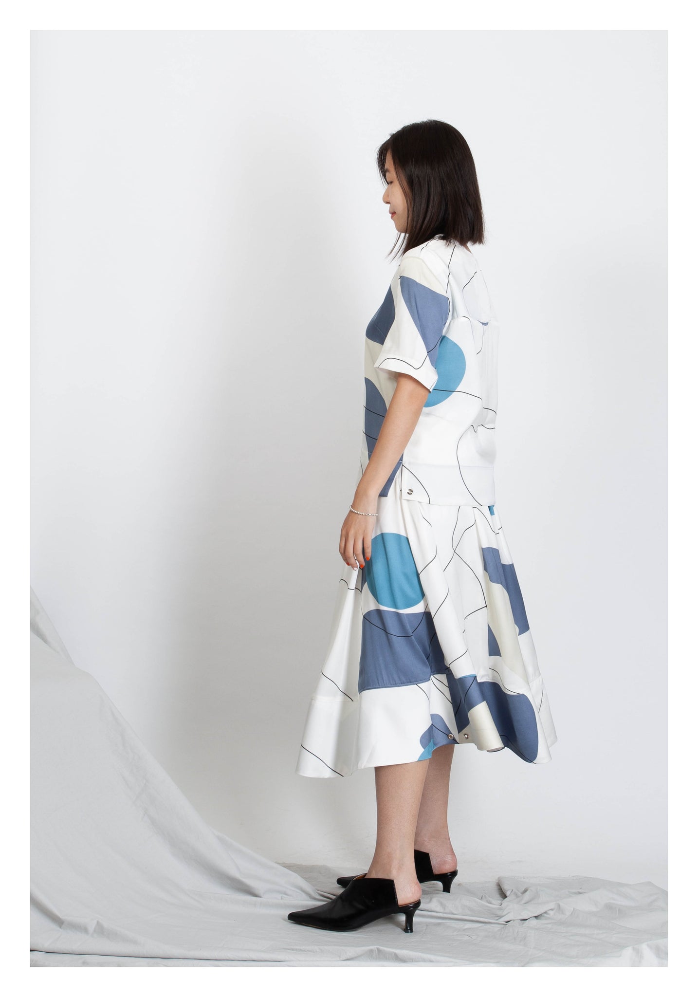 Artwork Simple Blouse Blue - whoami