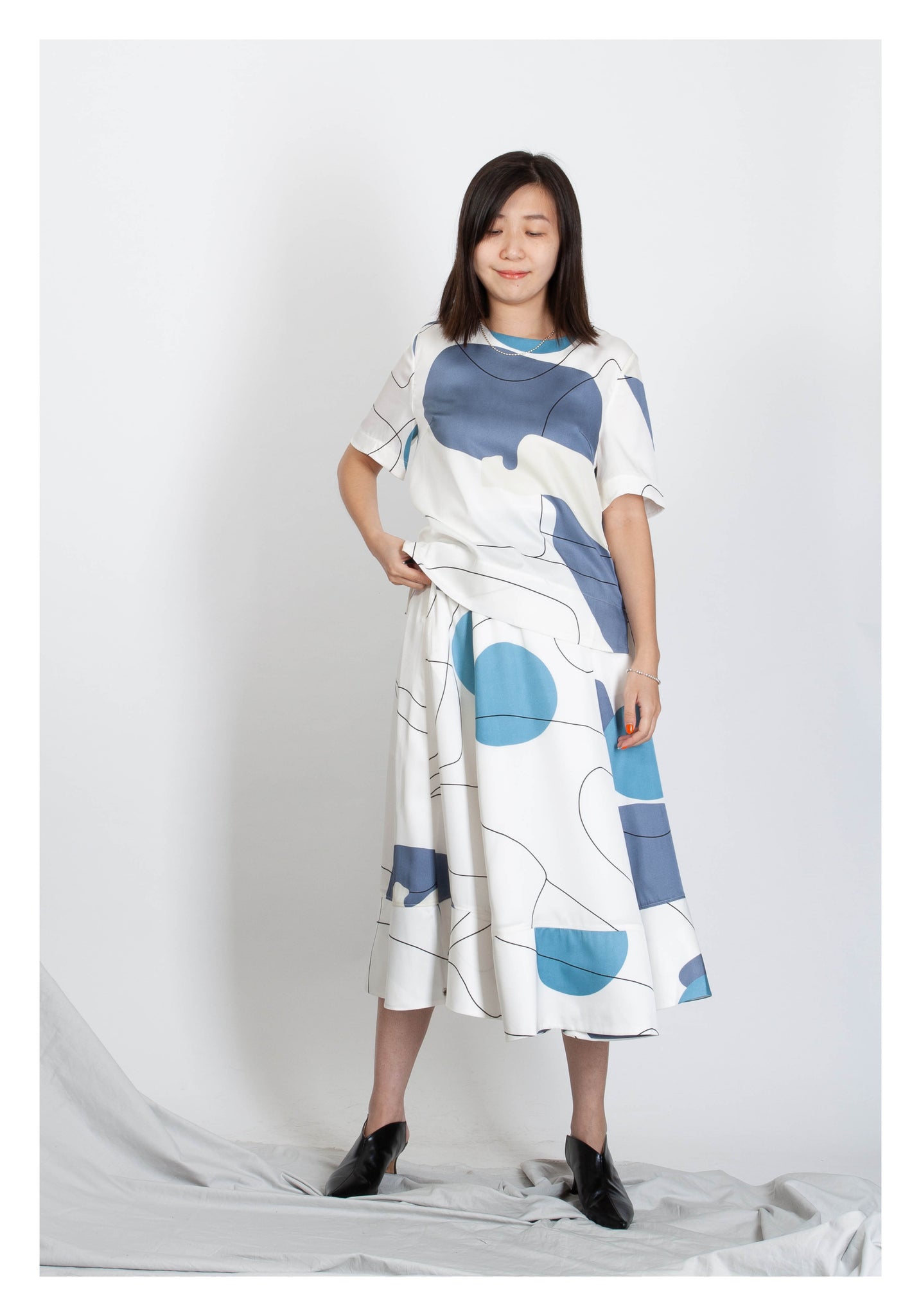 Artwork Simple Blouse Blue - whoami