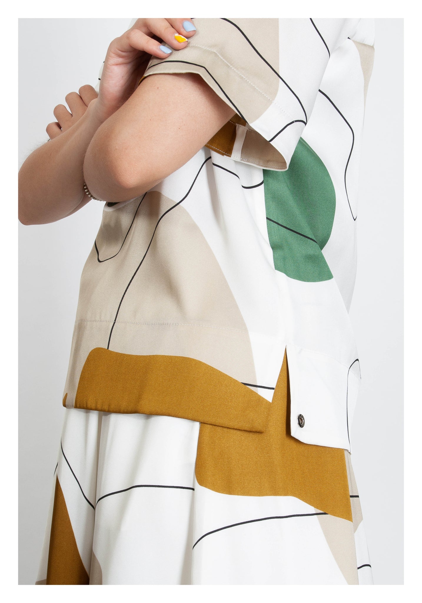Artwork Simple Blouse Green - whoami